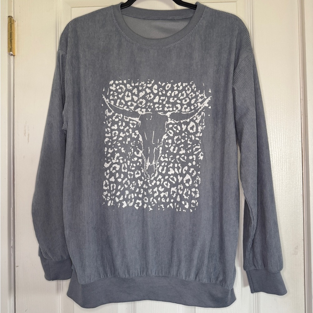 Blue-Gray Western Crewneck Sweater with Bull Skull Design